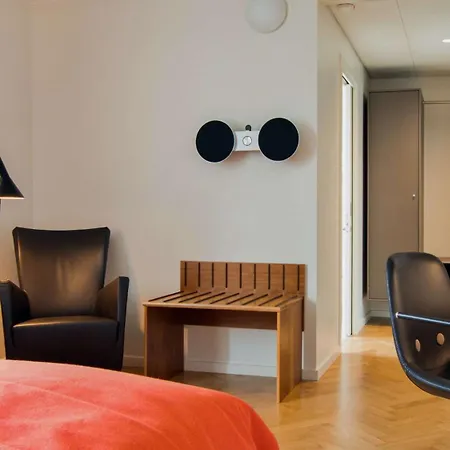 Western Eyde Hotel 4*