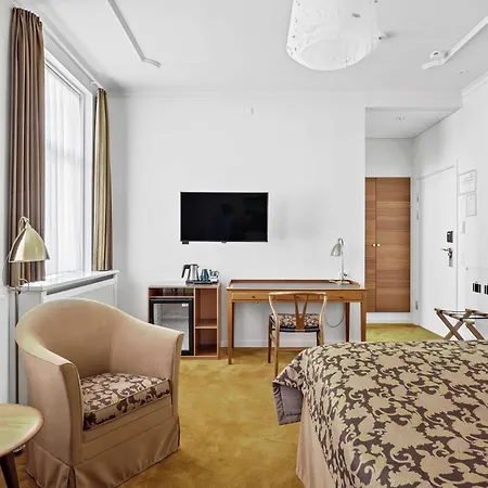 Western Eyde Hotel 4*