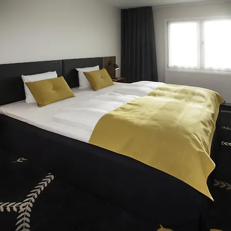 Western Eyde Hotell 4*